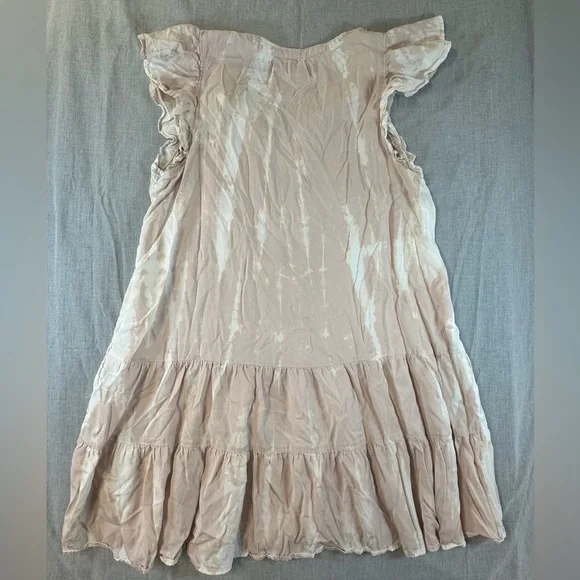 Knox Rose Beige and White Tie-Dye Dress - Picture 2 of 5